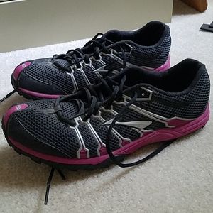 XC/Track Brooks Mach 9 spikes